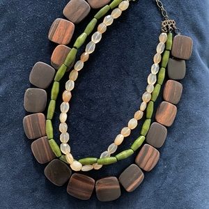 Wood and beaded necklace